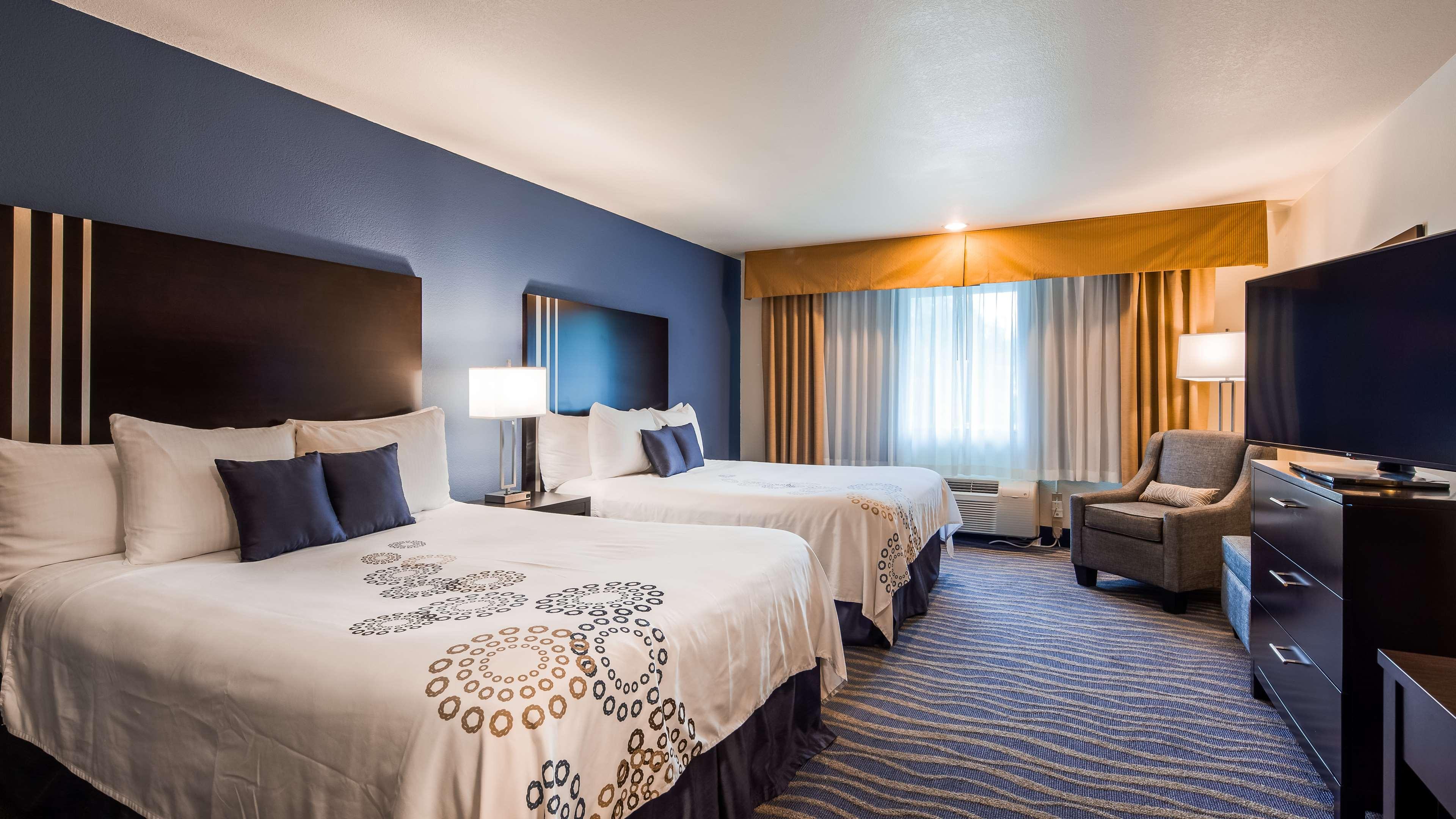 Best Western Plus Edmonds Harbor Inn Eksteriør billede