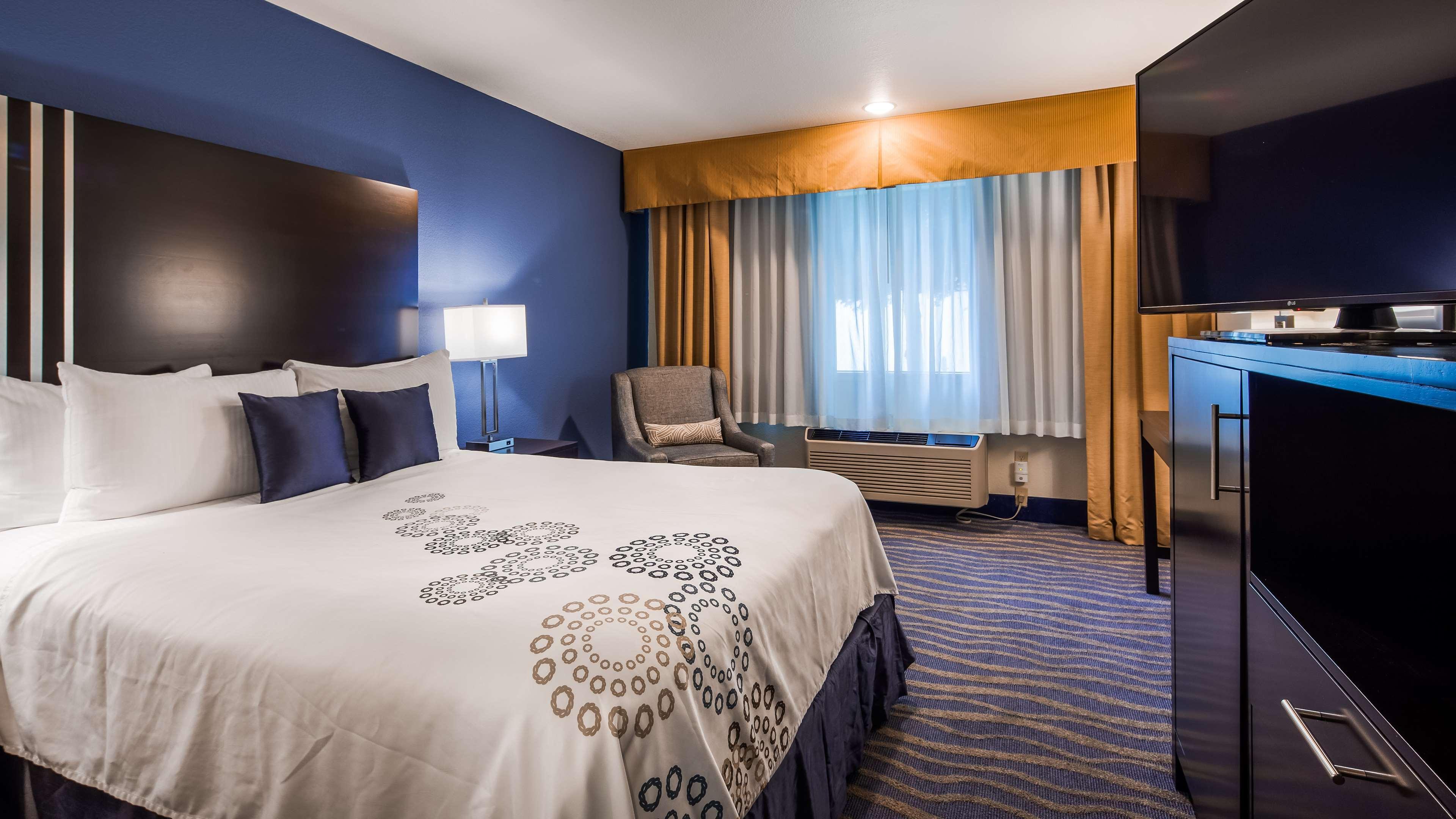 Best Western Plus Edmonds Harbor Inn Eksteriør billede
