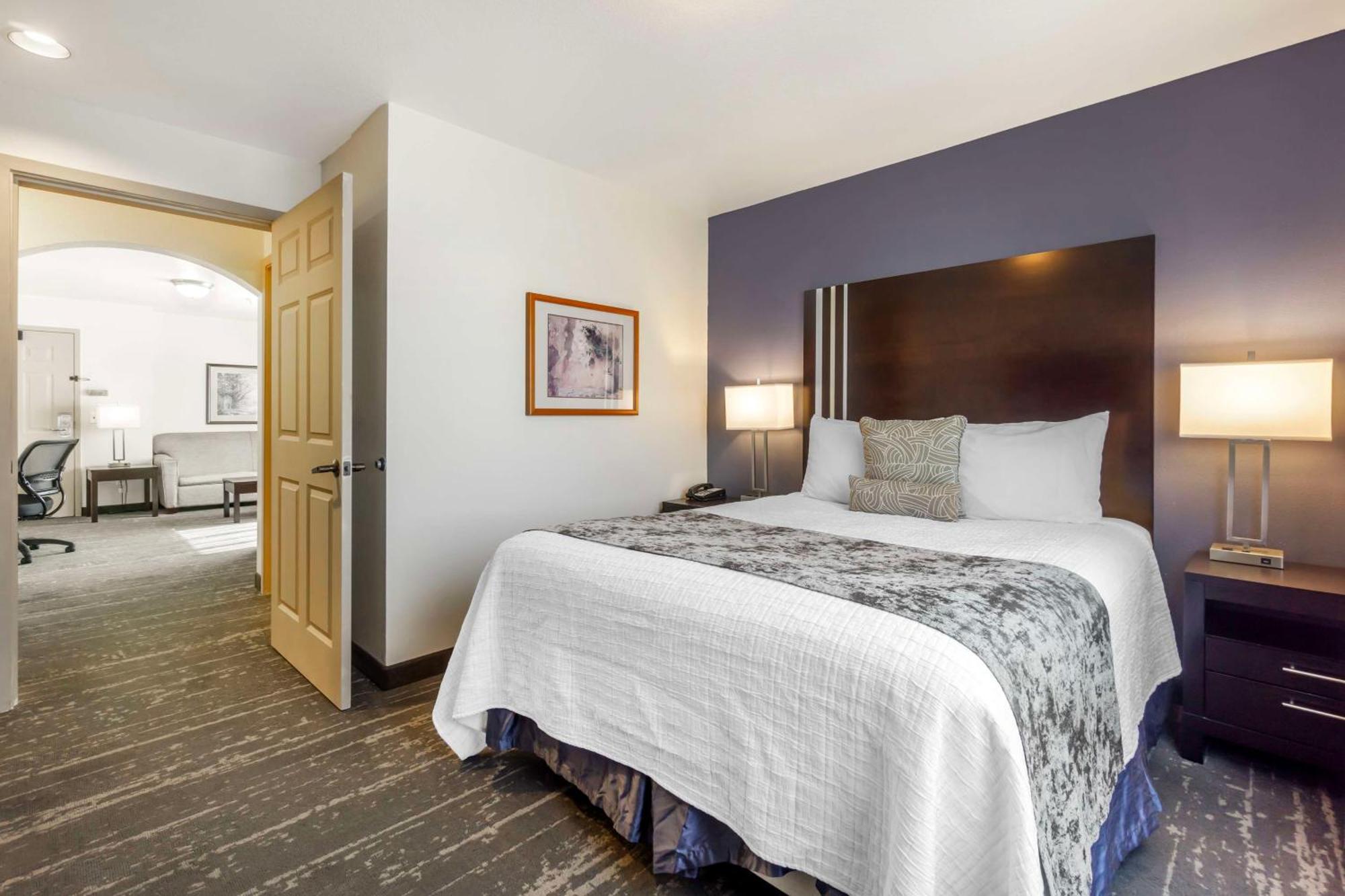 Best Western Plus Edmonds Harbor Inn Eksteriør billede